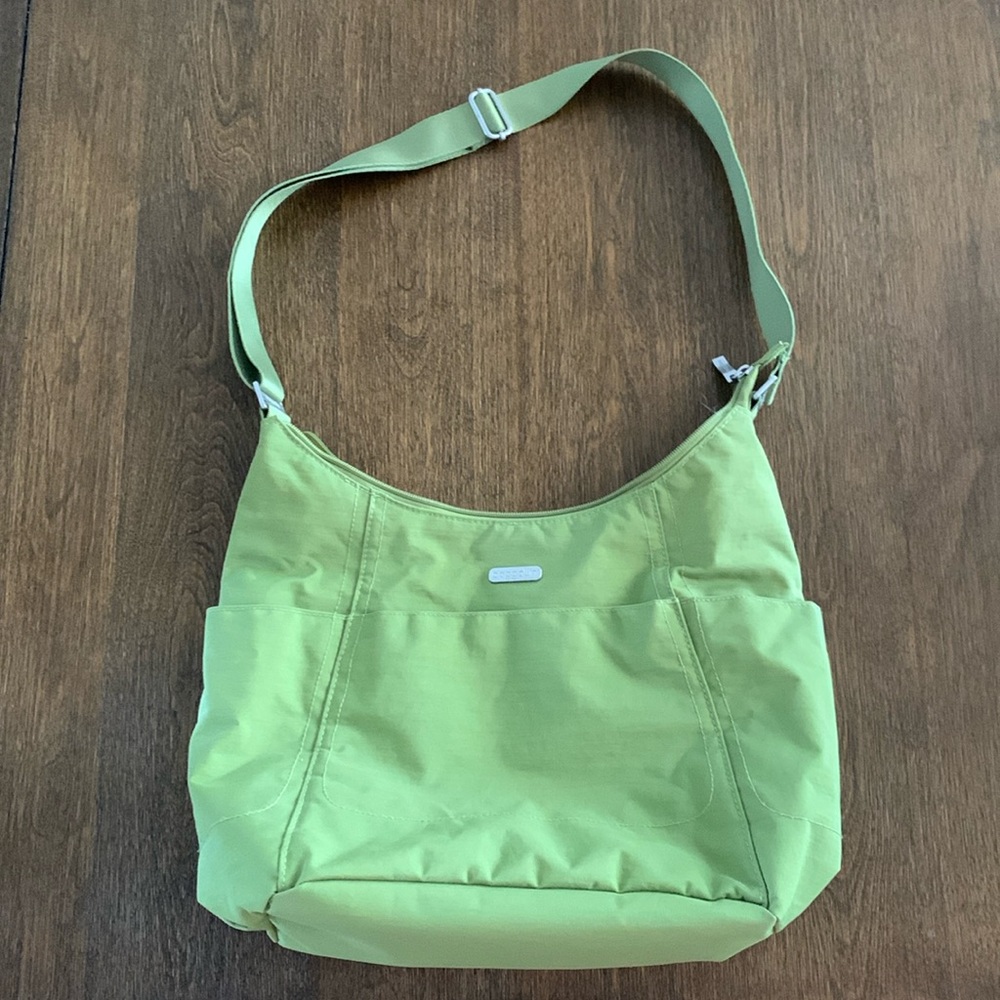 Baggellini Shoulder Bag